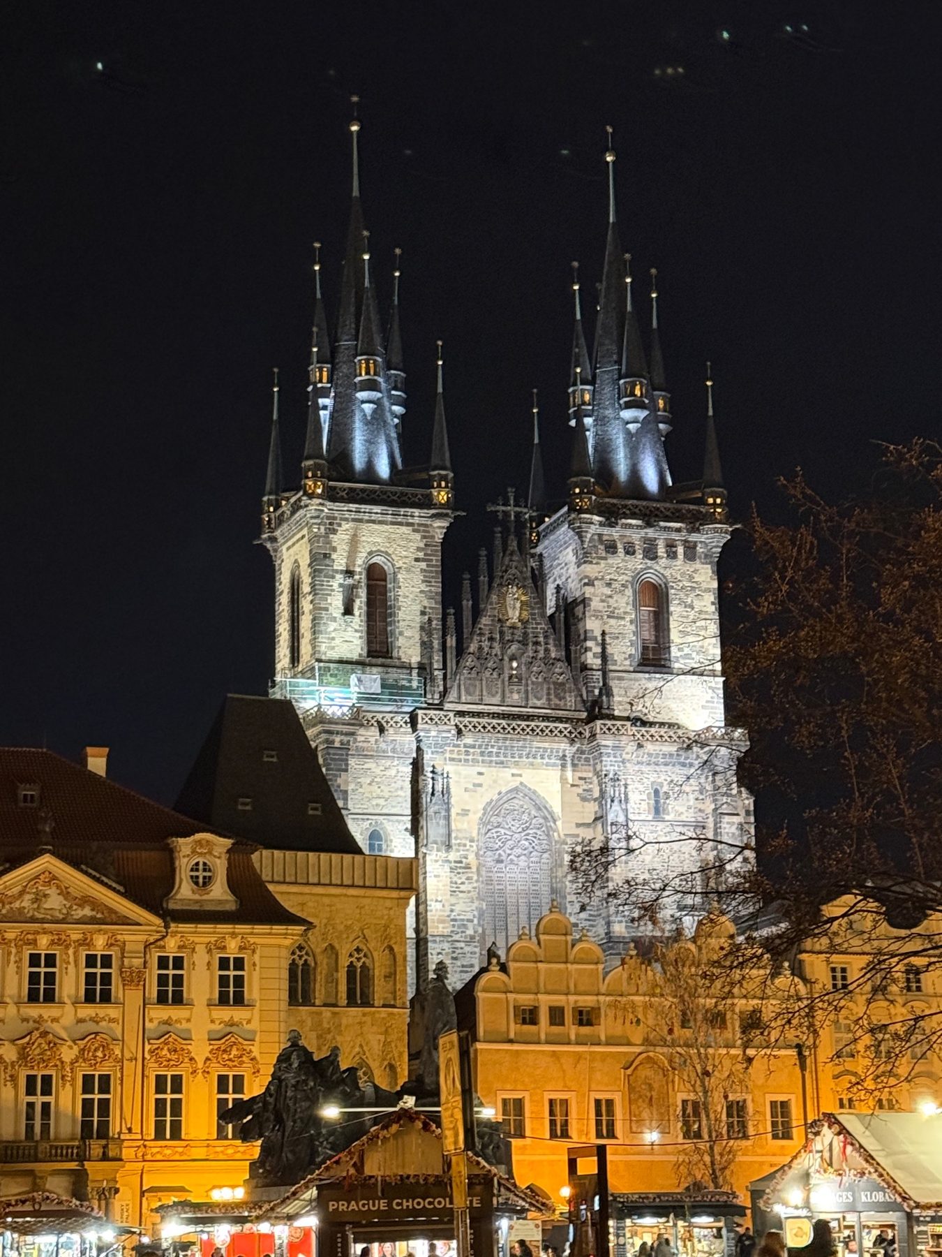 Týnkerk in de avond